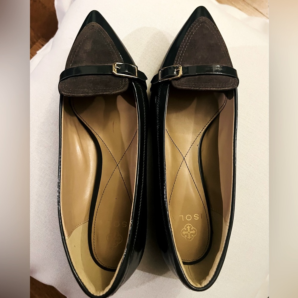 ISOLA Women’s Olive Green Slip- on Flats , 7.5